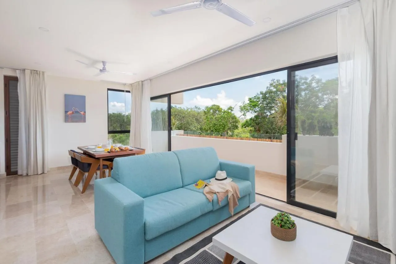 Aldea Zama 2Br Condo With Rooftop Terrace And Pool Tulum 0*,  Mexico